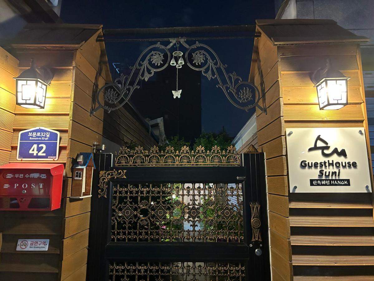 Hanok Guesthouse Suni Seul Exterior foto